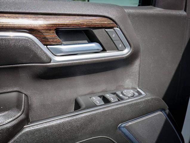 2023 GMC Sierra 1500 4WD Crew Cab Short Box Elevation with 3SB