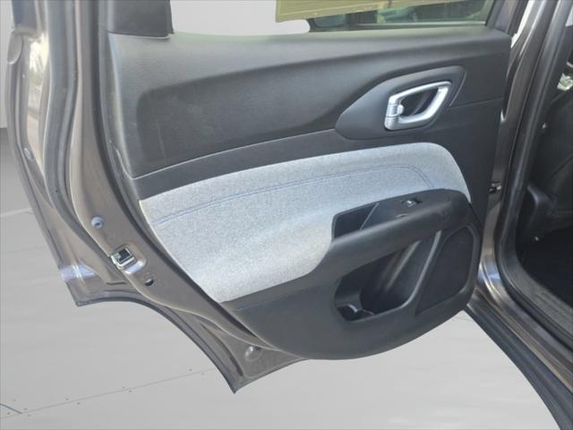 2022 Jeep Compass Latitude FWD