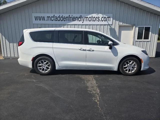 2023 Chrysler Pacifica Touring L for sale in South Haven, MI