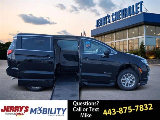 2024 Chrysler Pacifica Touring L for sale in Baltimore, MD