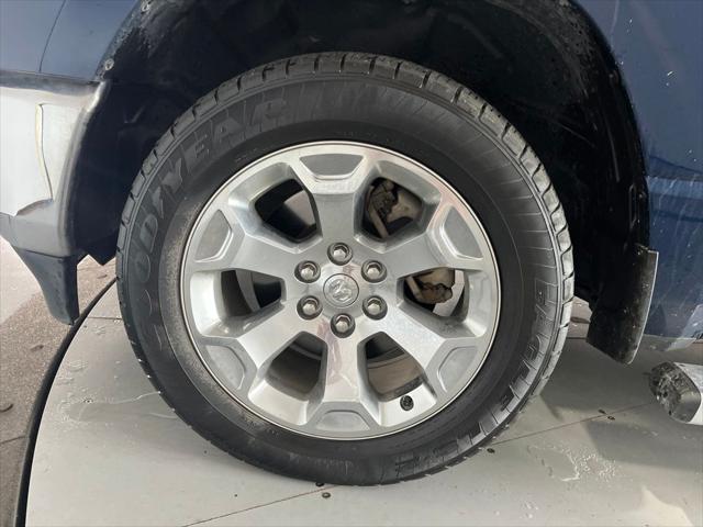 2019 Ram 1500 Big Horn/Lone Star Crew Cab 4x4 57 Box