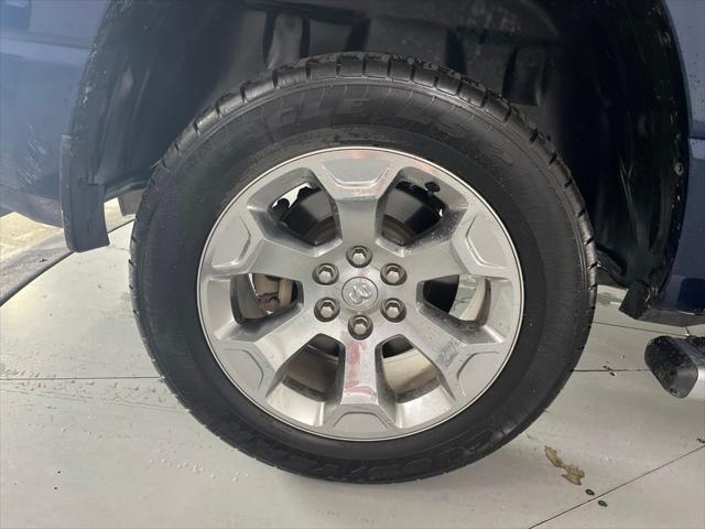 2019 Ram 1500 Big Horn/Lone Star Crew Cab 4x4 57 Box
