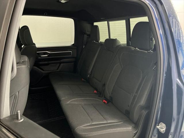 2019 Ram 1500 Big Horn/Lone Star Crew Cab 4x4 57 Box
