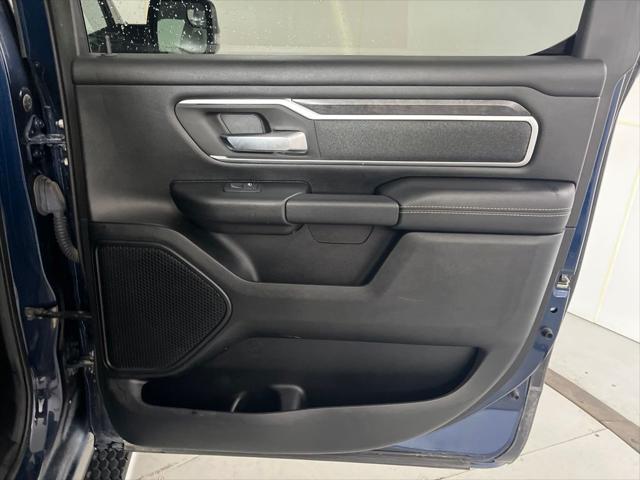 2019 Ram 1500 Big Horn/Lone Star Crew Cab 4x4 57 Box