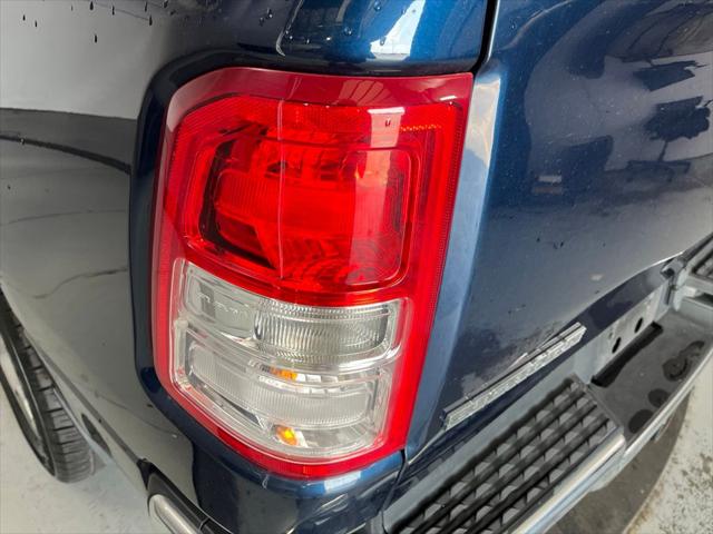 2019 Ram 1500 Big Horn/Lone Star Crew Cab 4x4 57 Box