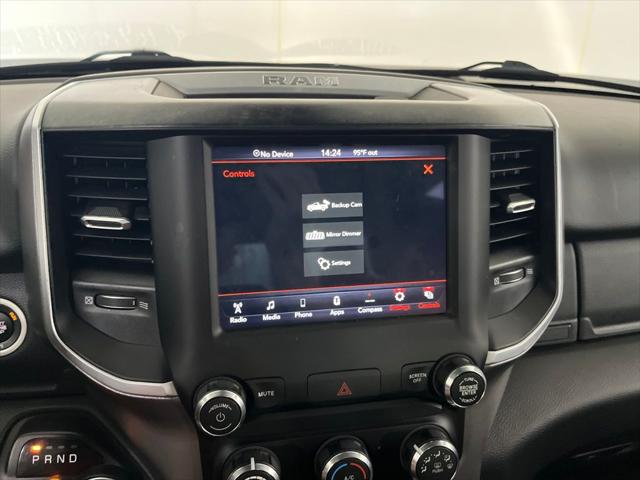 2019 Ram 1500 Big Horn/Lone Star Crew Cab 4x4 57 Box