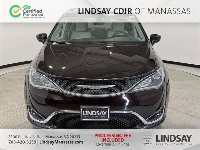 2017 Chrysler Pacifica Touring-L 2017 Chrysler Pacifica Touring-L
