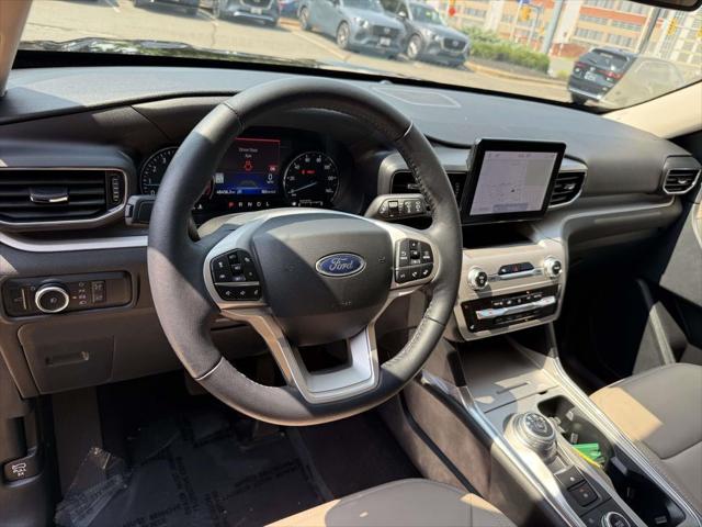 2023 Ford Explorer XLT 2023 Ford Explorer XLT
