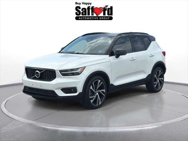 2020 Volvo XC40 T5 R-Design