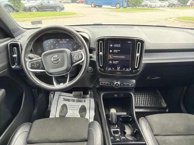 2020 Volvo XC40 T5 R-Design