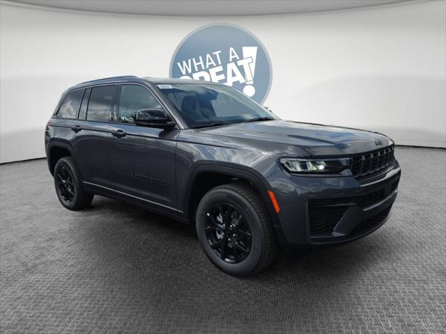 2026 Jeep Grand Cherokee GRAND CHEROKEE LAREDO ALTITUDE 4X4 2026 Jeep Grand Cherokee GRAND CHEROKEE LAREDO ALTITUDE 4X4