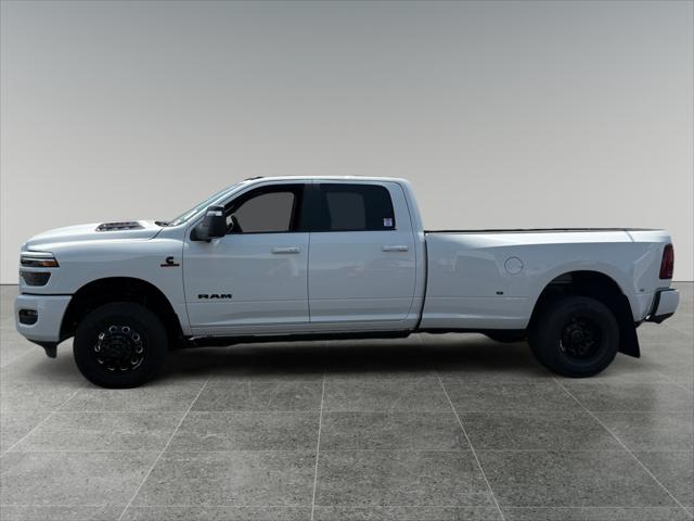 2026 RAM Ram 3500 RAM 3500 LARAMIE CREW CAB 4X4 8 BOX