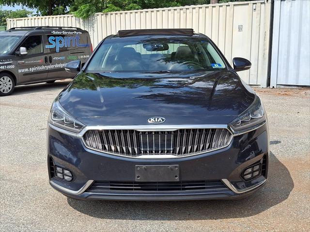 2018 Kia Cadenza Technology