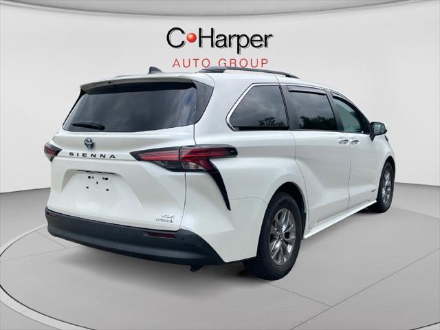 2021 Toyota Sienna XLE 2021 Toyota Sienna XLE