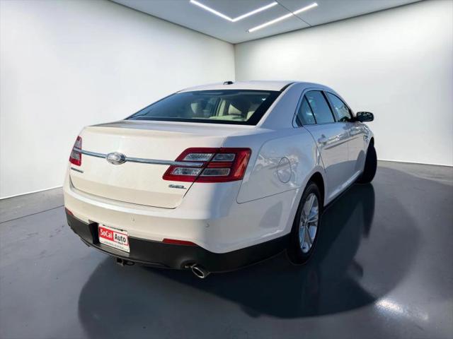 2016 Ford Taurus SEL