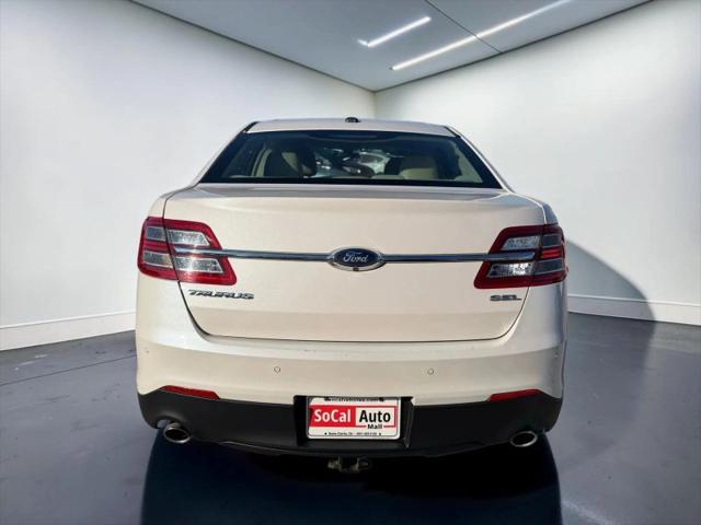 2016 Ford Taurus SEL