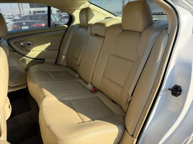 2016 Ford Taurus SEL