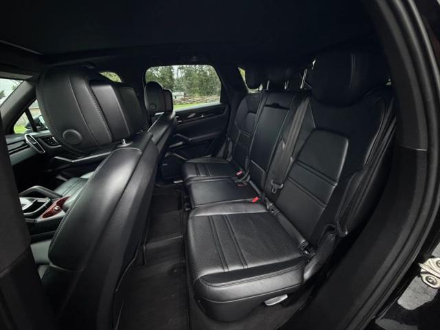 2019 Porsche Cayenne Base