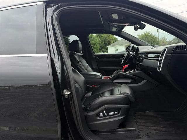 2019 Porsche Cayenne Base