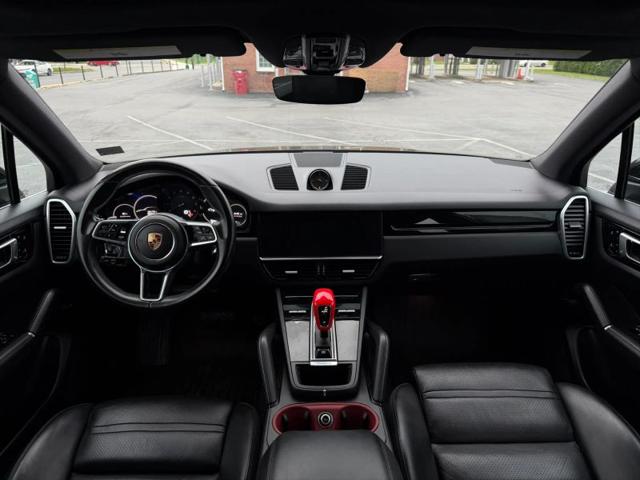 2019 Porsche Cayenne Base