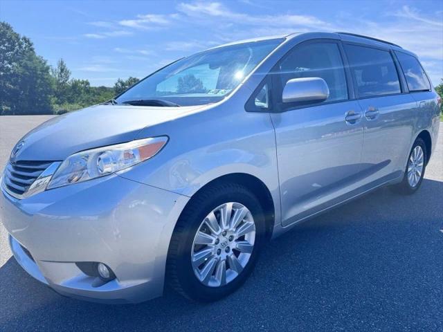 2013 Toyota Sienna XLE 7 Passenger for sale in Slatington, PA