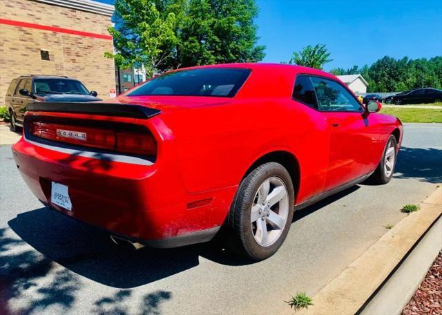 2013 Dodge Challenger SXT