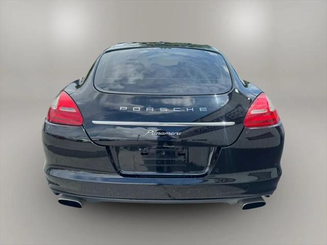 2012 Porsche Panamera 2