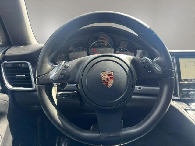 2012 Porsche Panamera 2