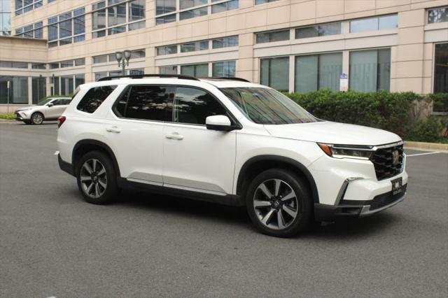 2023 Honda Pilot AWD Elite
