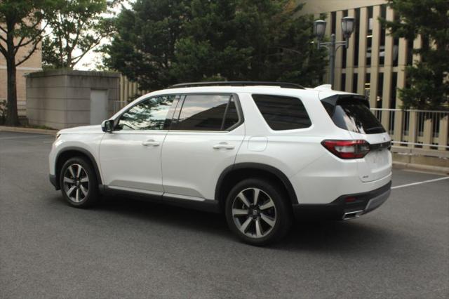 2023 Honda Pilot AWD Elite
