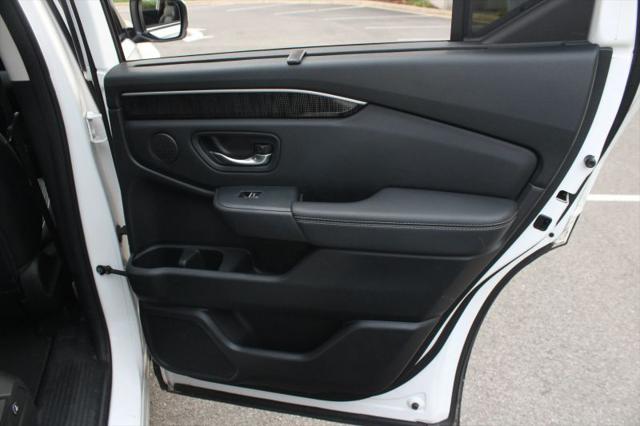 2023 Honda Pilot AWD Elite