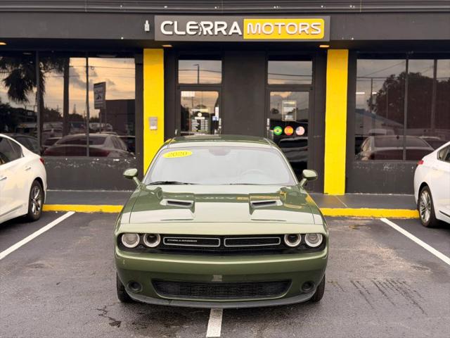 2020 Dodge Challenger SXT