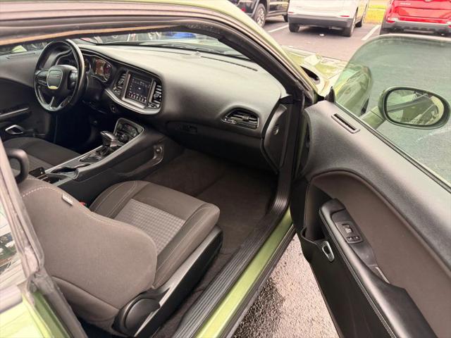 2020 Dodge Challenger SXT