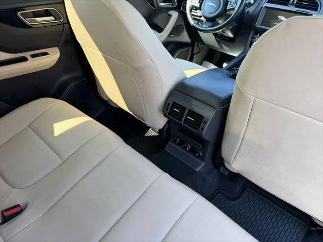 2019 Jaguar F-PACE 30t Premium