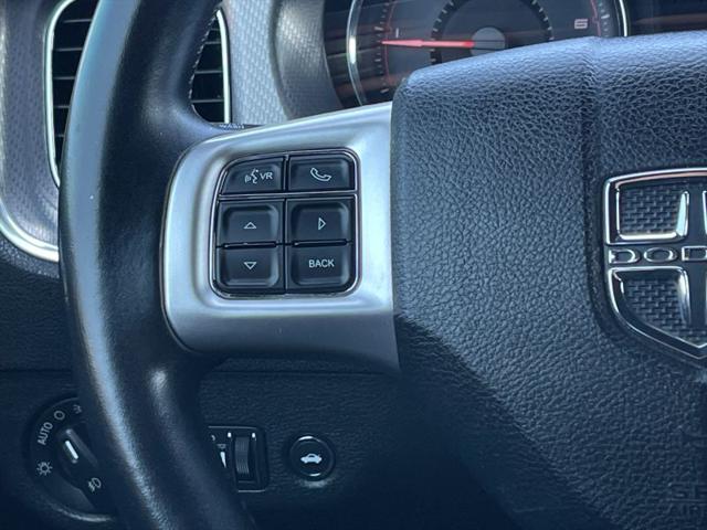 2012 Dodge Charger SXT