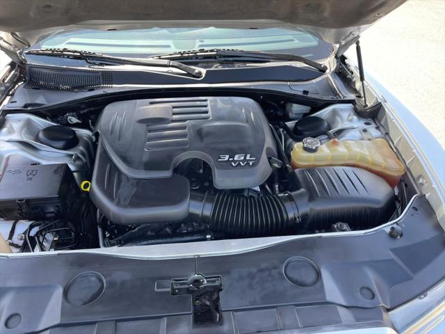 2012 Dodge Charger SXT