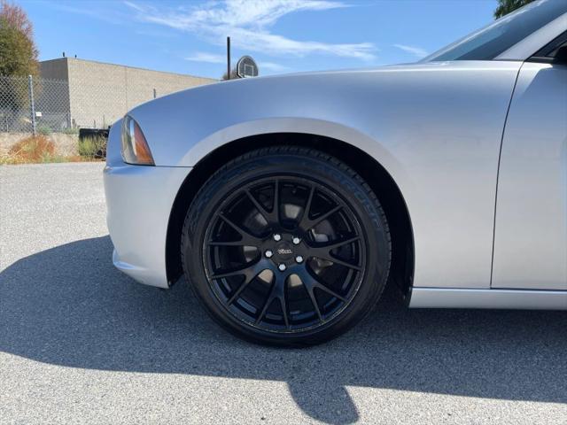 2012 Dodge Charger SXT