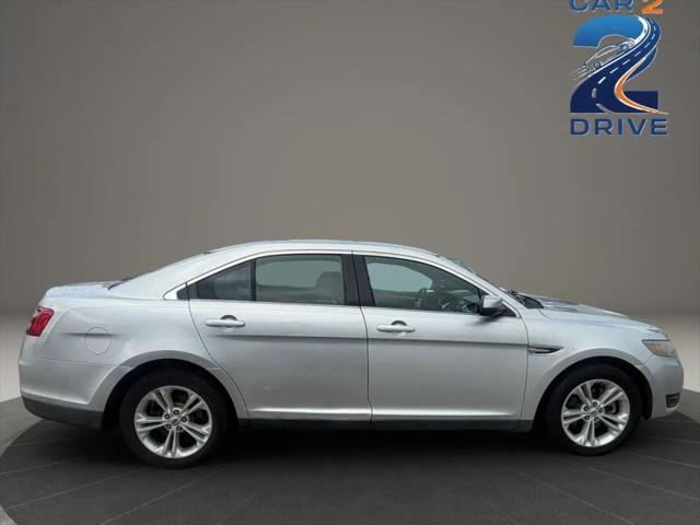 2015 Ford Taurus SEL