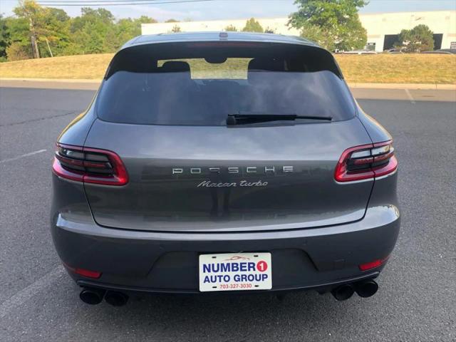 2015 Porsche Macan Turbo