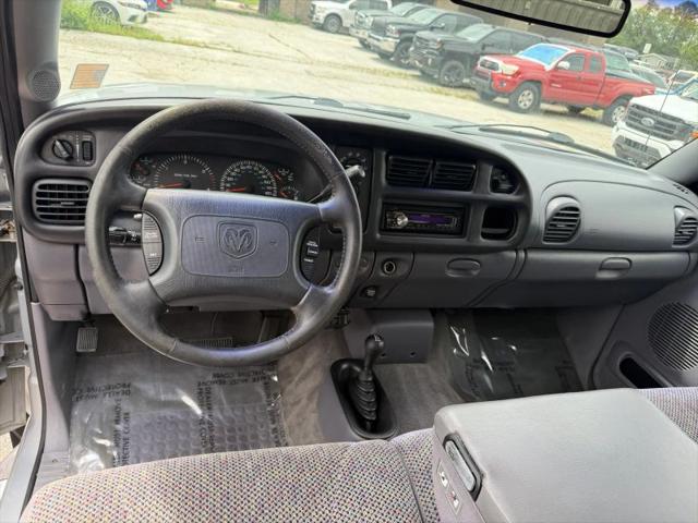 2000 Dodge Ram 2500 Base