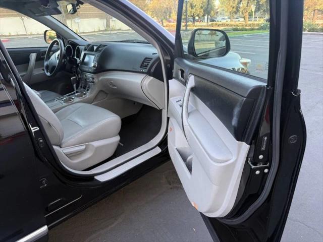 2012 Toyota Highlander SE V6