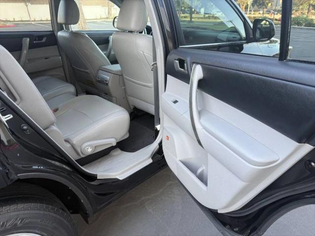 2012 Toyota Highlander SE V6