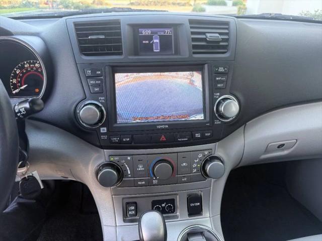 2012 Toyota Highlander SE V6