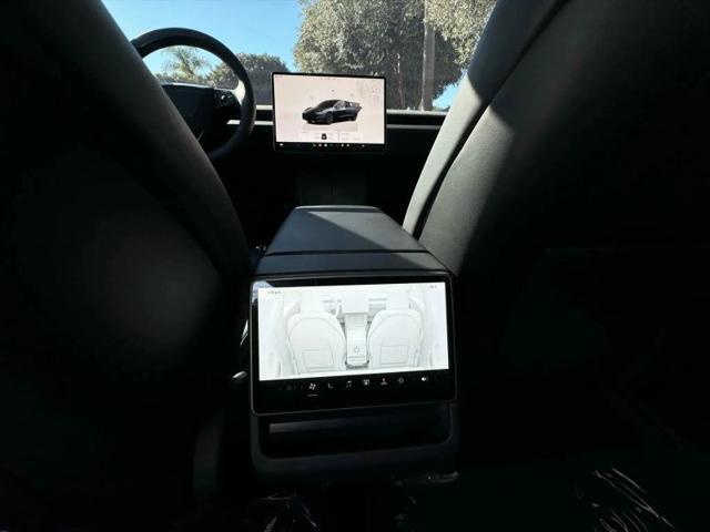 2025 Tesla Model 3 Long Range Rear-Wheel Drive