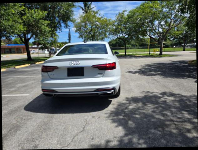 2021 Audi A4 Premium 45 TFSI S line quattro S tronic