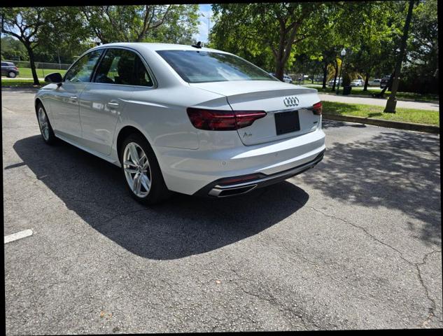 2021 Audi A4 Premium 45 TFSI S line quattro S tronic