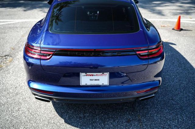 2020 Porsche Panamera Base