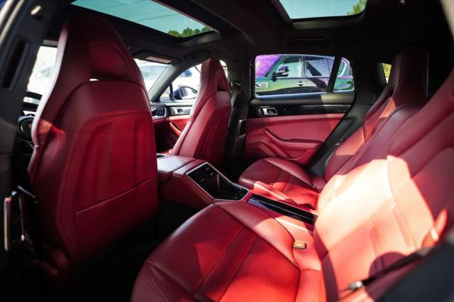 2020 Porsche Panamera Base