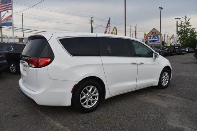 2020 Chrysler Pacifica Touring