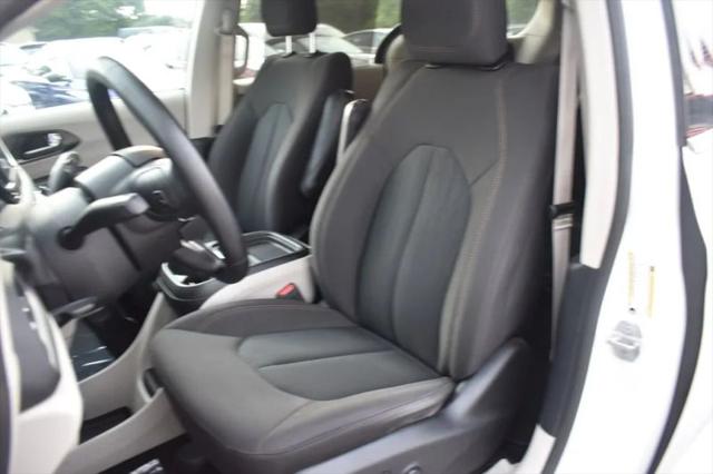 2020 Chrysler Pacifica Touring